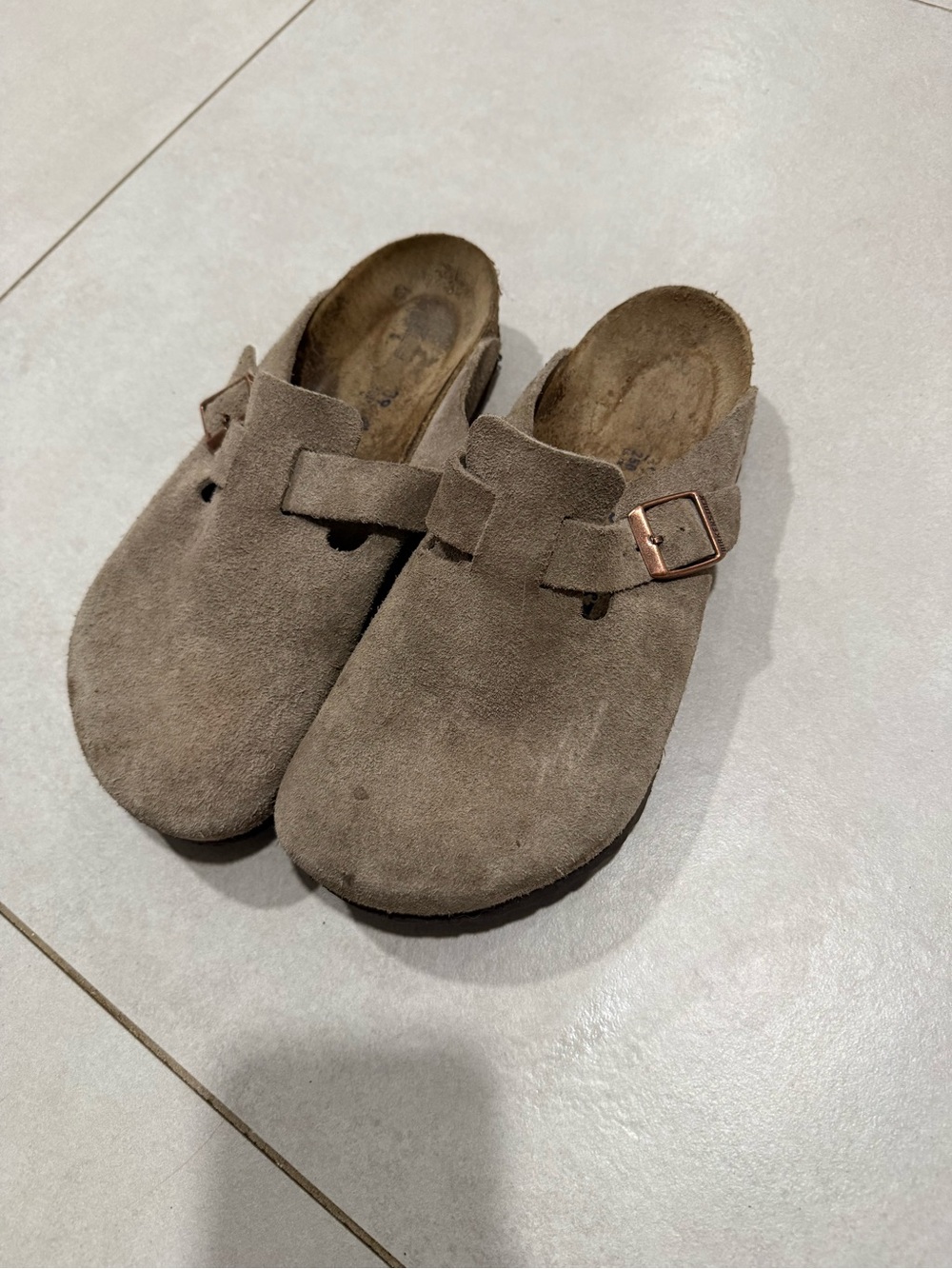 Womens Suede Clog Slip-On Shoes in Taupe